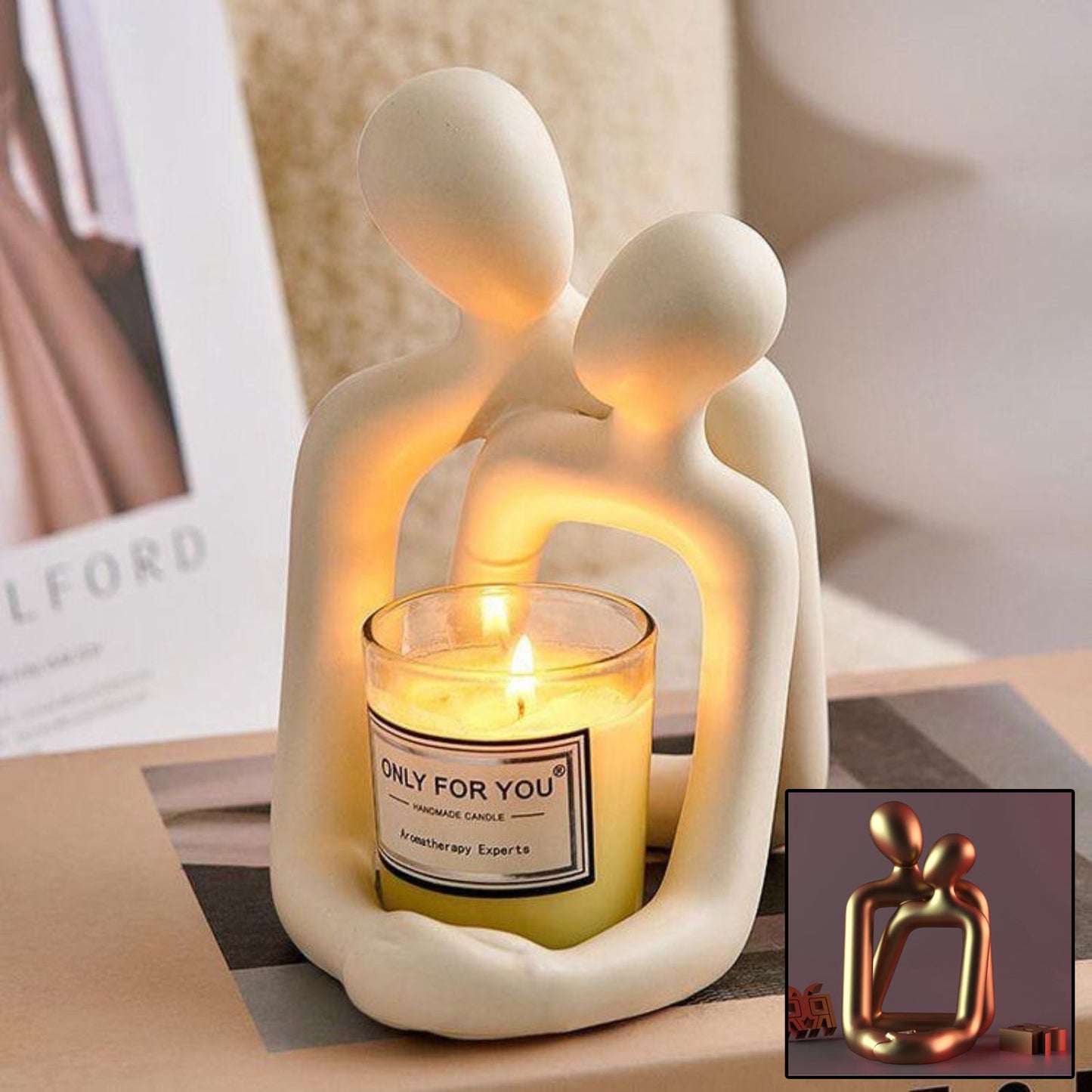 Herzerwärmende Statue eines Liebespaars aus Kunstharz – ein zeitloser, moderner Akzent für die Inneneinrichtung von Bücherregalen, Bürotischen und Nachttischen. Geschenk zum Valentinstag.