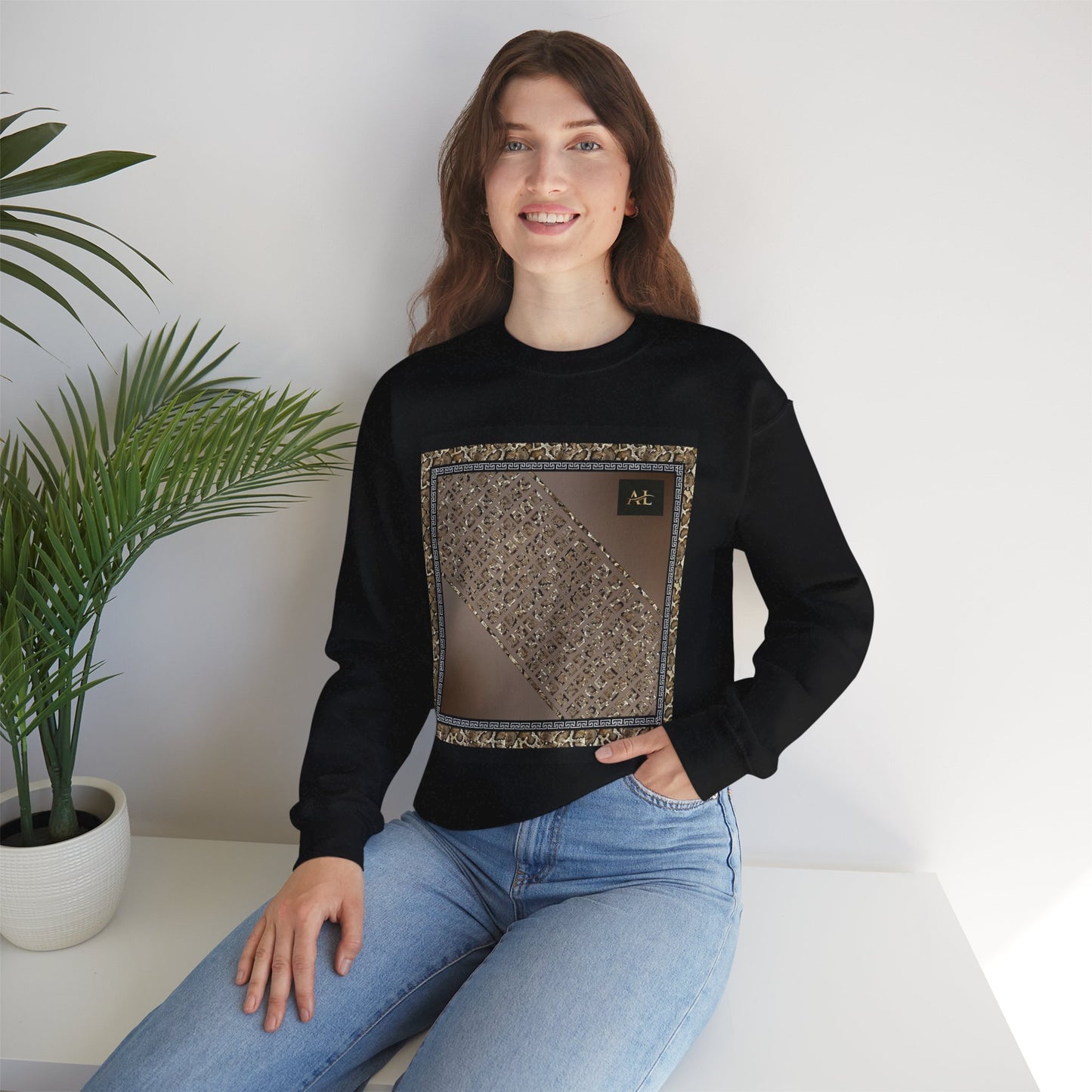 0. Women's Sweatshirt - Heavy Blend™ Crewneck Sweatshirt