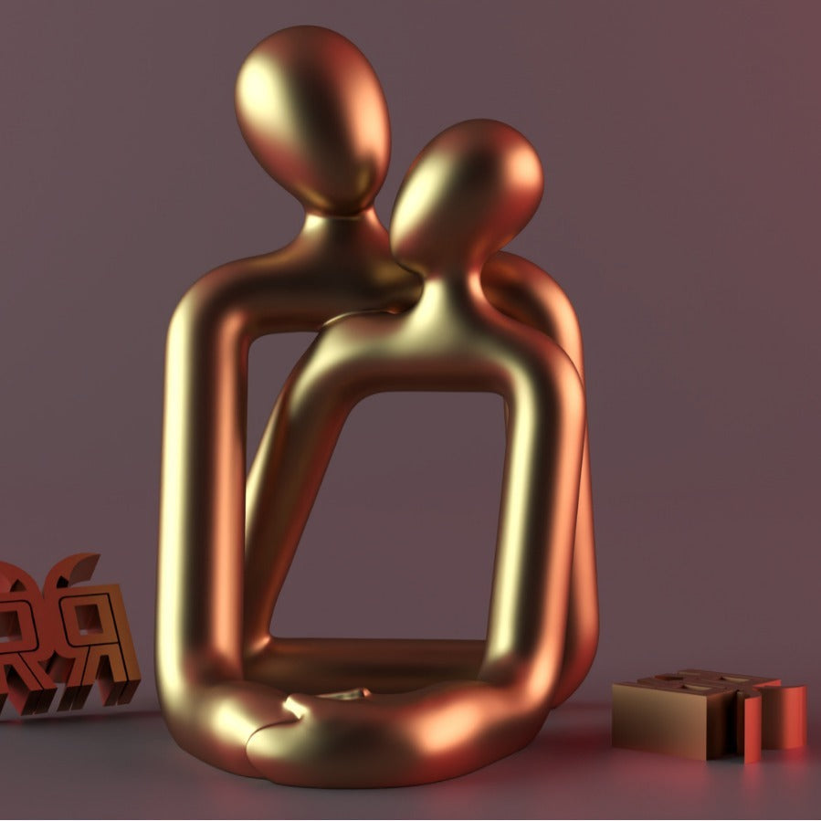 Herzerwärmende Statue eines Liebespaars aus Kunstharz – ein zeitloser, moderner Akzent für die Inneneinrichtung von Bücherregalen, Bürotischen und Nachttischen. Geschenk zum Valentinstag.