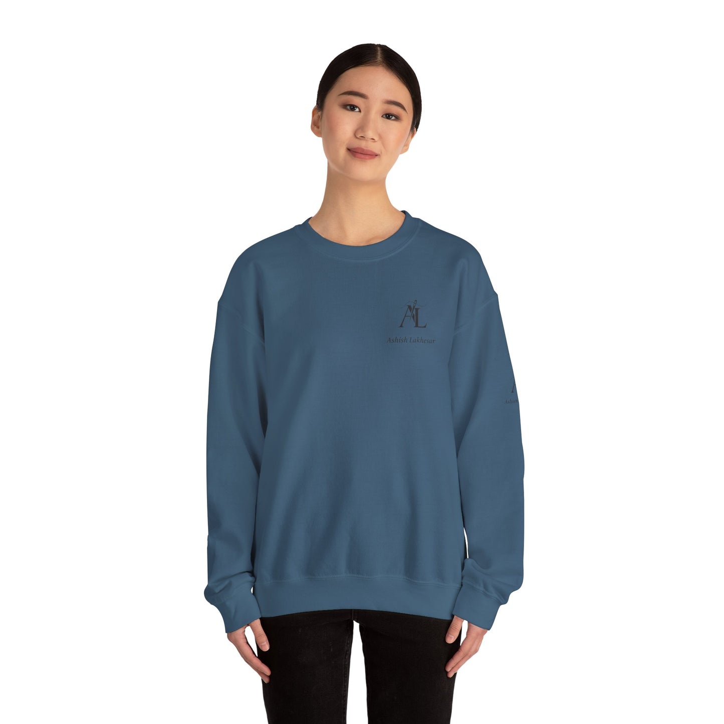 Minimalist Women's Sweatshirt - All-Day Comfort Style